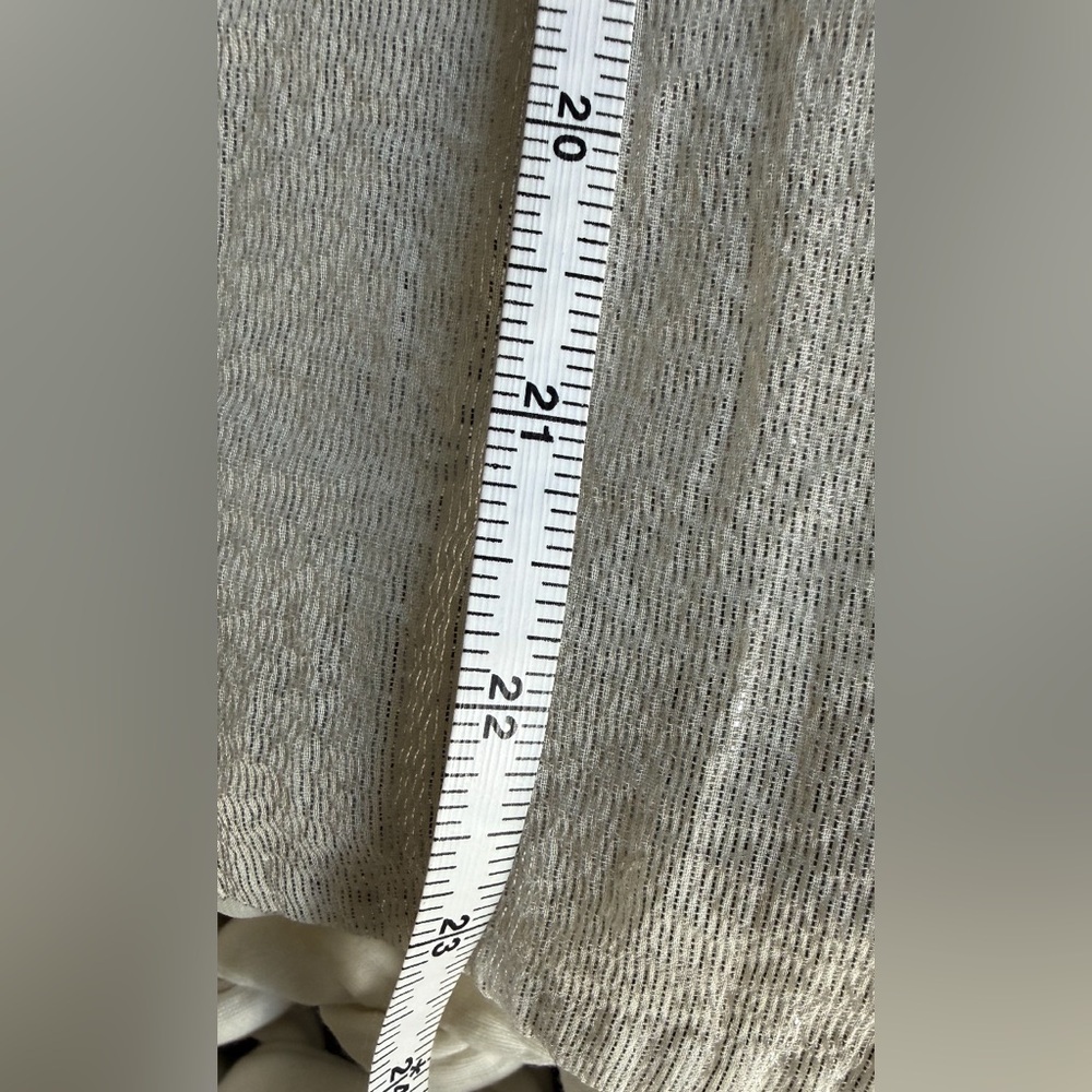J.Crew White Sleeveless Top | Metallic Shell Detail | Summer Chic | Size XS - Picture 4 of 6